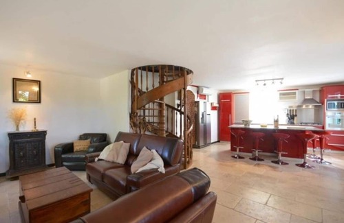 Blauvac House | Little House in Provence