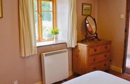 Penny Bridge House | Little Knott