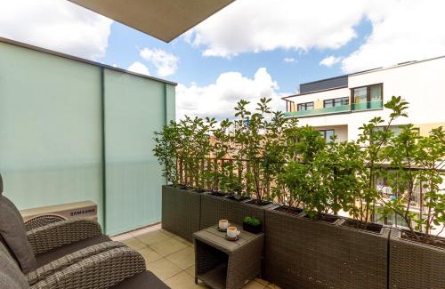 Csarnok negyed Apartment | Little Pearl in the City w AC by NW