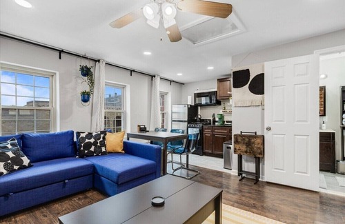 Little Italy Apartment | Little Penthouse in Little Italy /Inner Harbor
