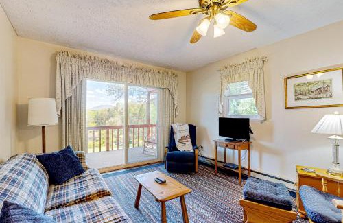 Lake Junaluska House | Little Red Cabin
