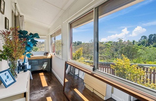 Katoomba House | Little Red in Katoomba