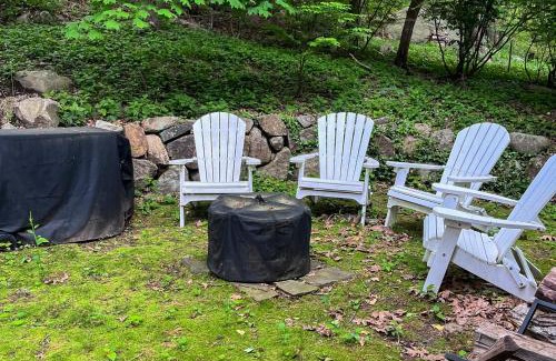 Gloucester House | Little River Retreat