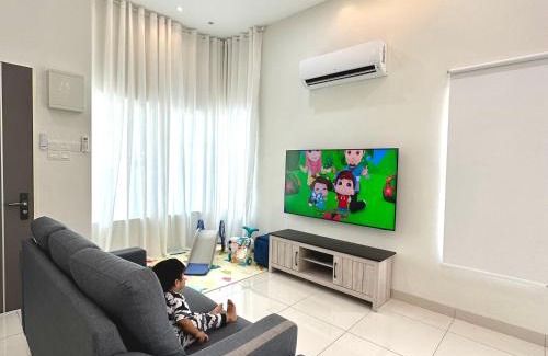 Kulim House | LittleAzz Homestay KULIM HITECH for MUSSLYM ONLYY