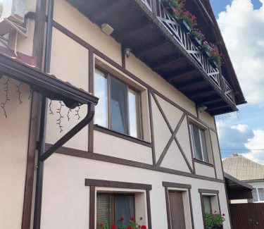 Polyana House | Liubava