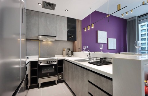 Jumeirah Lake Towers Apartment | Livbnb-Embrace Luxury and Comfort in Prime 1BR,JLT