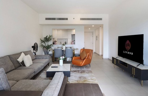 Umm Suqeim 3 Apartment | Livbnb Suites - Neat 2 Bedroom Suite Near Burj Al Arab