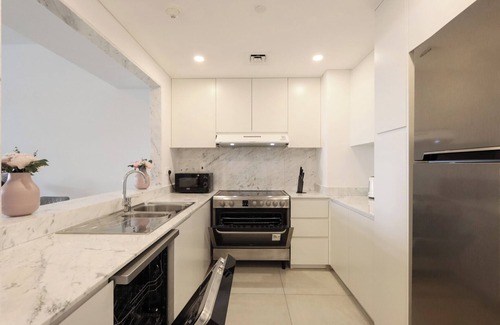 Umm Suqeim 3 Apartment | Livbnb Suites - Neat 2 Bedroom Suite Near Burj Al Arab