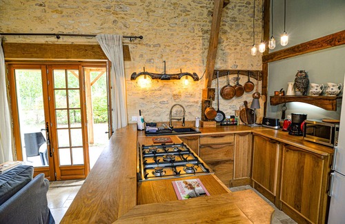 Tremolat House | Live like a local in the Dordogne Valley! Castles, gourmet food, wine & history
