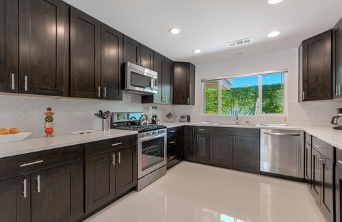 Palm Springs House | Live The Life Of Leisure - In The Glamourous Movie Colony!