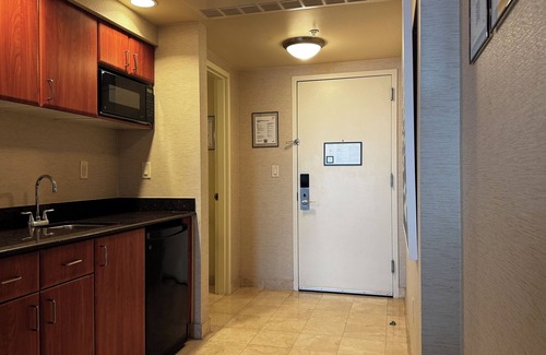 Sunny Isles Beach Apartment | Live Your Dream At Beachfront Paradise