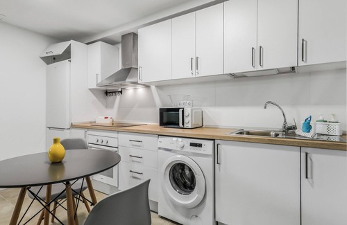 Vecindario Apartment | Living Central Stay Bejeque