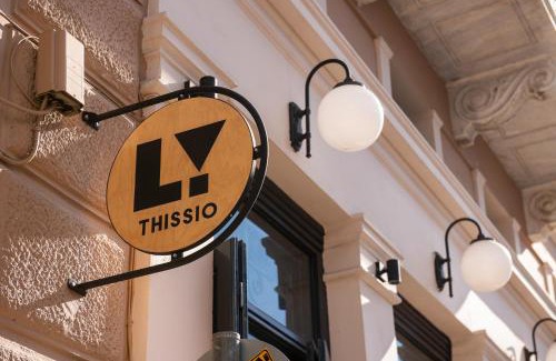 Psirri Hotel | Living Yard Thissio