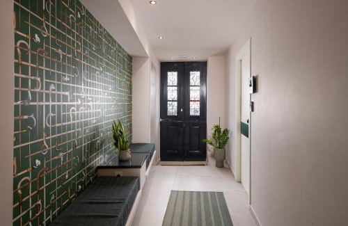 Psirri Hotel | Living Yard Thissio