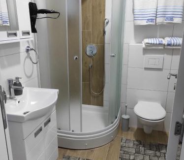 Banja Koviljaca Apartment | Ljeskovac