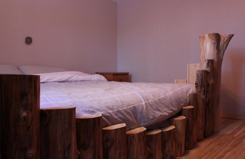 Wevertown House | Llama House ADK