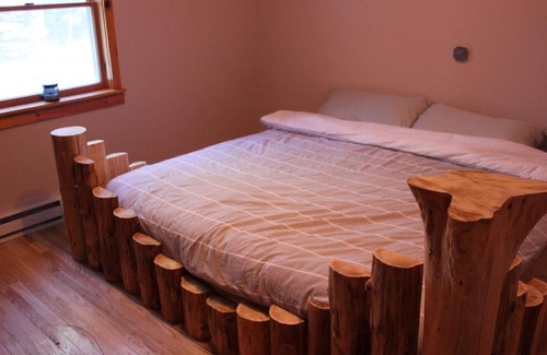 Wevertown House | Llama House ADK