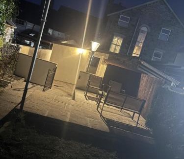 Bala House | Llwyn Celyn 2 bedroom