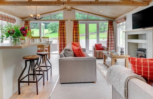 Gwynedd- Snowdonia Ski Chalet | Llyn Dinas Lodge in Betws-y-Coed