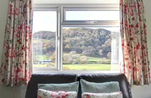 Gwynedd- Snowdonia House | Llys Pennant in the beautiful Abergele
