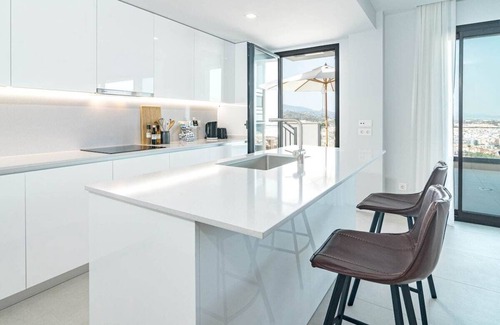 Estepona Apartment | LME9.F1- Penthouse, amazing views, families only