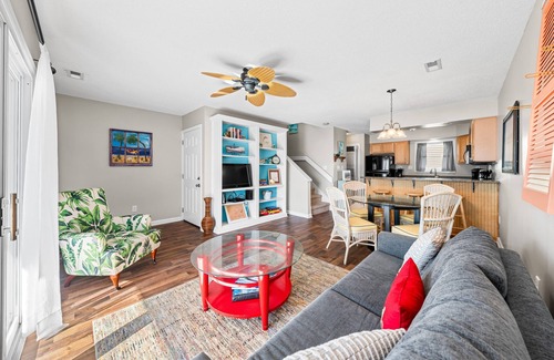 North Carolina Coast Condo | Lobster at Carolina Beach, Great Location, steps to the beach