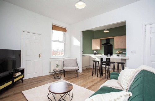 Tynemouth House | Local shops, bars, restaurants and basic amenities