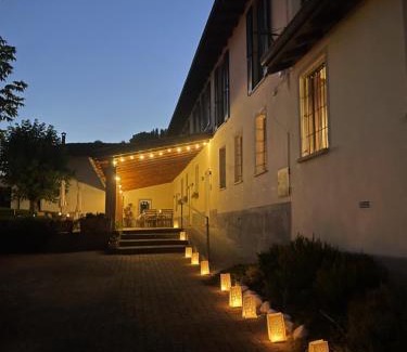 Calvignano Hotel | Locanda In Calvignano