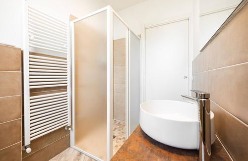 Crespellano House | Locanda L'orangerie