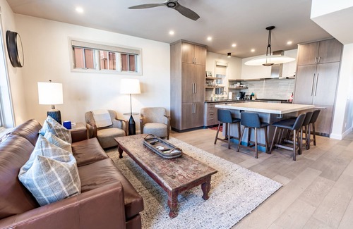 North Park City House | Located across from Park City Ski Resort, new update renovations.