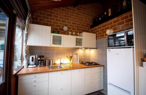 Sint Maartenszee House | Located directly opposite the beautiful dune area of Sint Maartenszee. 4 persons, 2 bedrooms, WLAN