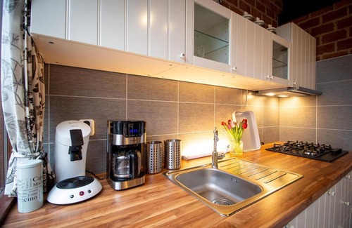 Sint Maartenszee House | Located directly opposite the beautiful dune area of Sint Maartenszee. 4 persons, 2 bedrooms, WLAN