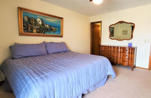 Eureka Springs Condo | LOCATED ON THE ISLAND!