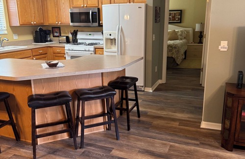 Tall Trees House | Location is perfect, Close to Sumter Landing, shopping and Golf Cart included,