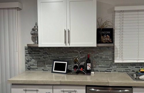 Palm Desert House | Location, location! In the center of the desert just minutes to everything!