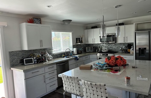 Palm Desert House | Location, location! In the center of the desert just minutes to everything!