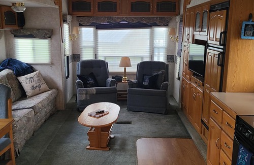Mount Nebo House | Location, Location: Near New River Gorge and Summersville Lake