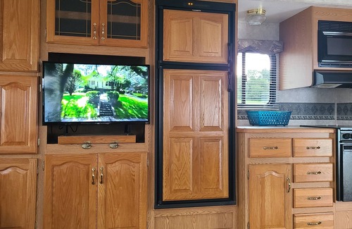 Mount Nebo House | Location, Location: Near New River Gorge and Summersville Lake