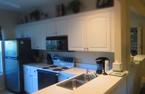 North Naples Condo | Location! Location! North Naples Condo, Beach and Golf Lovers Paradise
