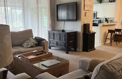 North Naples Condo | Location! Location! North Naples Condo, Beach and Golf Lovers Paradise