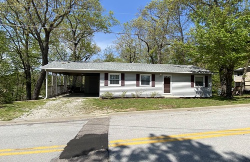 Osage Beach House | Location! Location! The Heart of the Lake in Osage Beach