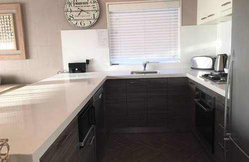 Ocean Grove House | LOCATION PLUS! - Everything At Your Doorstep