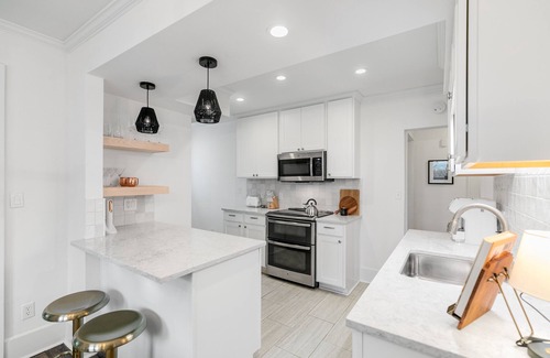 Fayetteville House | Location! - The Davidson - Charming Home in Fayetteville Historic District