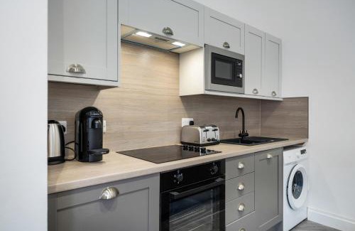 Alexandria Apartment | Loch Lomond Retreat