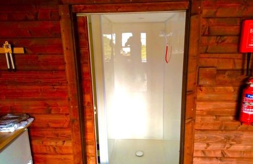 Strathcarron Cabin | Loch View Lodge