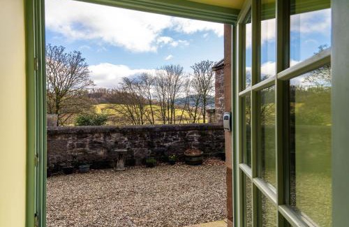Crieff House | Lochelour Mill Cottage