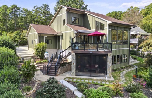 Troutman House | Lockhard Hideaway