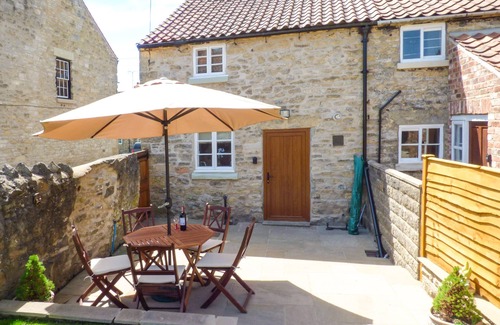 Pickering Cottage | LOCKTON COTTAGE, family friendly, with open fire in Pickering