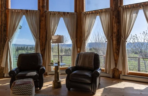 Star Valley Ranch Cabin | Lodestone Cabin in Star Valley Ranch, base of mtn!
