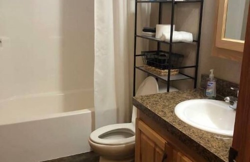 Oxford Cabin | Lodge - Sleeps 11 with 4 beds /2 bathrooms